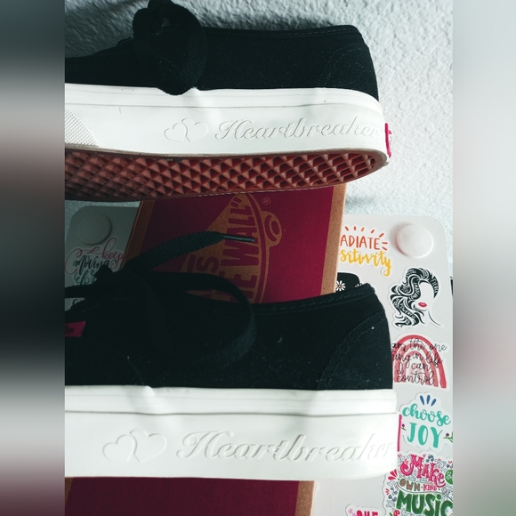 Vans ❤ Heartbreaker Secret Lover Black - Picture 1 of 6